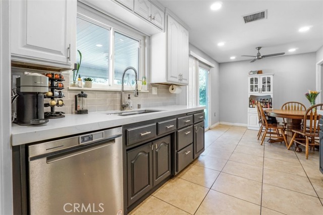 3940 N Golden Avenue, San Bernardino CA: https://media.crmls.org/medias/52e1498f-fa22-4531-8e0f-5f9bcb608bd5.jpg