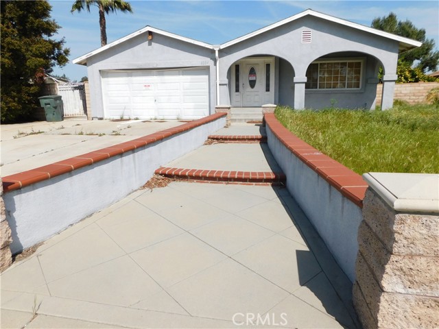 Detail Gallery Image 1 of 27 For 6804 Cucamonga St, Riverside,  CA 92505 - 3 Beds | 2 Baths