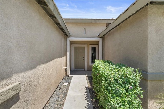 1037 Charles Street, Banning CA: https://media.crmls.org/medias/52e1842a-a0c9-4e2b-8ff6-df2e2ffab7a2.jpg