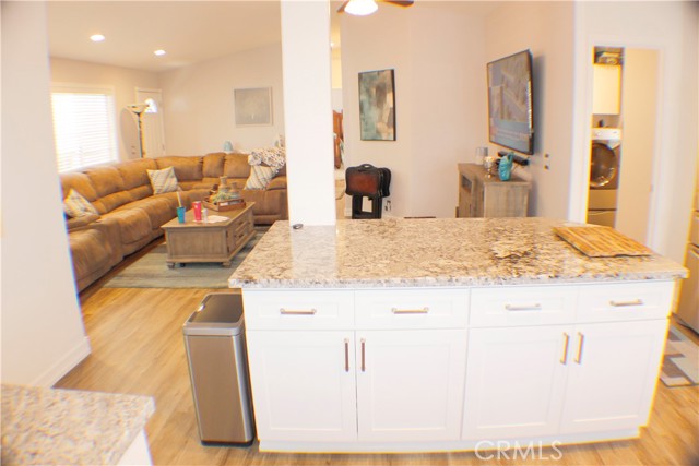 Detail Gallery Image 16 of 38 For 21851 Newland St #81,  Huntington Beach,  CA 92646 - 4 Beds | 2 Baths