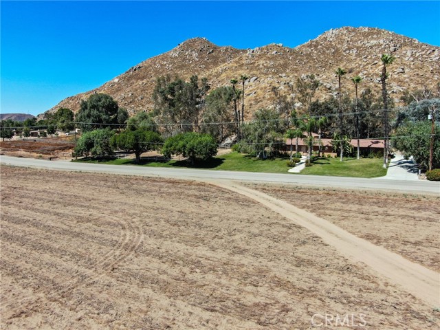 Detail Gallery Image 3 of 3 For 24575 Three Springs Rd, Hemet,  CA 92545 - – Beds | – Baths