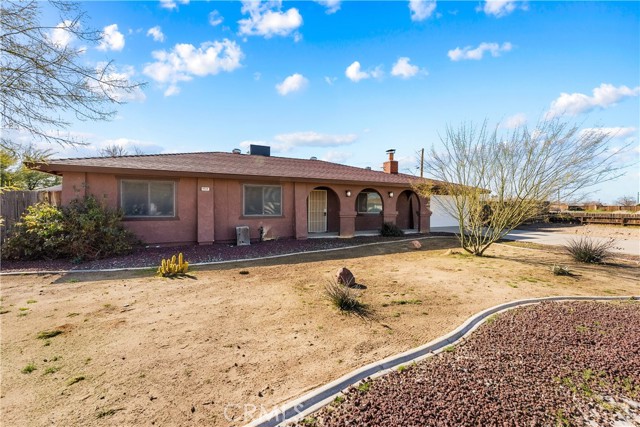 Detail Gallery Image 4 of 42 For 8424 Greenwood, California City,  CA 93505 - 3 Beds | 2 Baths