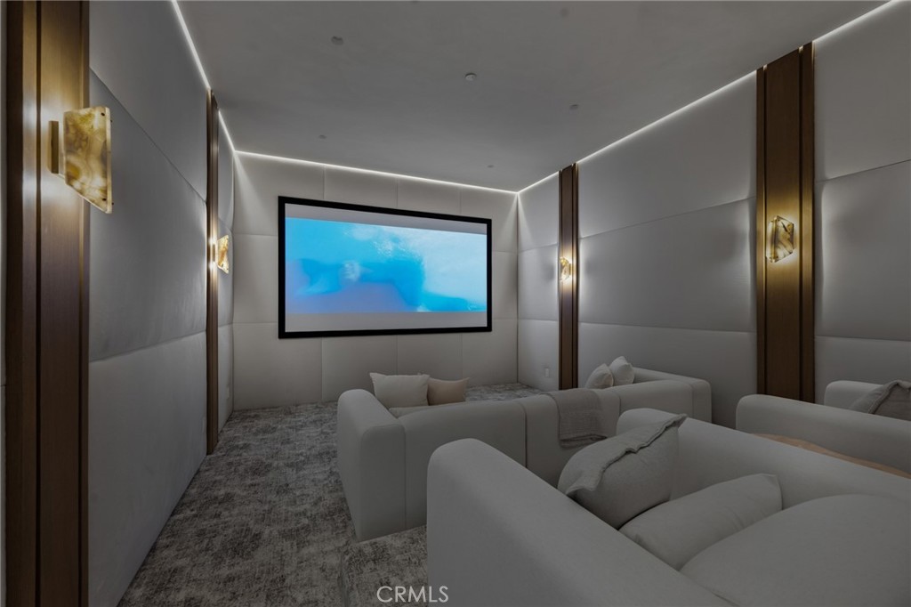 https://media.crmls.org/medias/52e295c1-a98e-46d0-b1d3-b42247ce3c7b.jpg?preset=X-Large