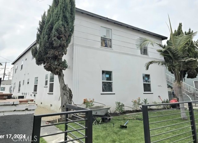 Front Image Thumbnail for CRDW26089912