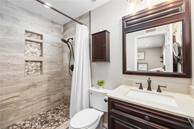 Detail Gallery Image 24 of 40 For 19071 Suva Ln, Huntington Beach,  CA 92646 - 4 Beds | 2 Baths