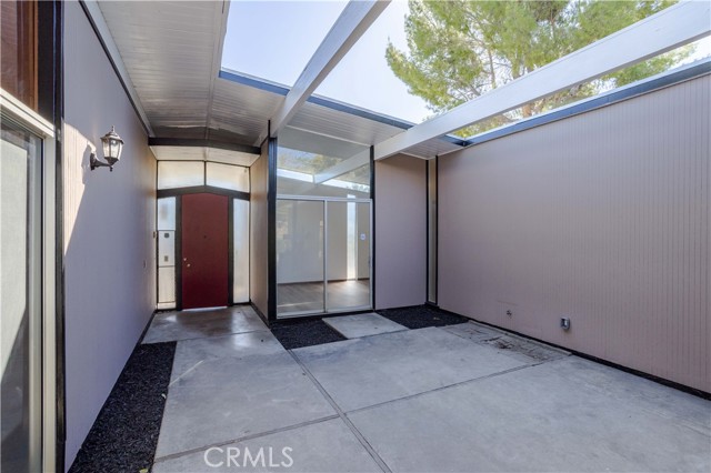 Detail Gallery Image 42 of 44 For 12719 Jimeno Ave, Granada Hills,  CA 91344 - 4 Beds | 2 Baths