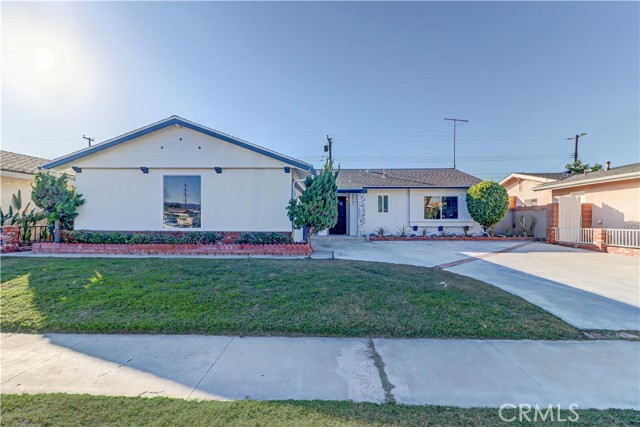 Detail Gallery Image 2 of 44 For 12741 Wild Goose St, Garden Grove,  CA 92845 - 3 Beds | 2 Baths