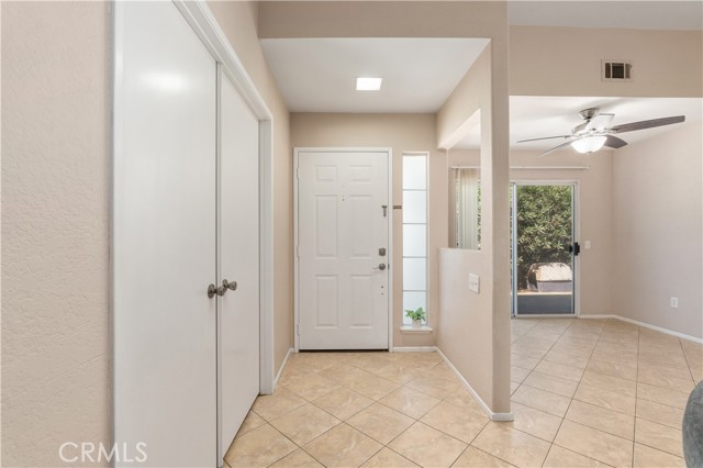 Detail Gallery Image 9 of 40 For 41985 Kaffirboom Ct, Temecula,  CA 92591 - 3 Beds | 2 Baths