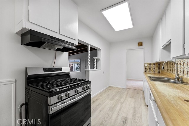 11749 Clarkman Street, Santa Fe Springs CA: https://media.crmls.org/medias/52e5ae4b-7ef7-4160-8670-57cffac82f84.jpg