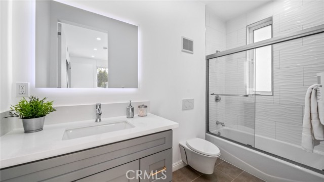 2306 Aviation Boulevard, Redondo Beach, California 90278, 4 Bedrooms Bedrooms, ,5 BathroomsBathrooms,Residential,Sold,Aviation,PV21199795