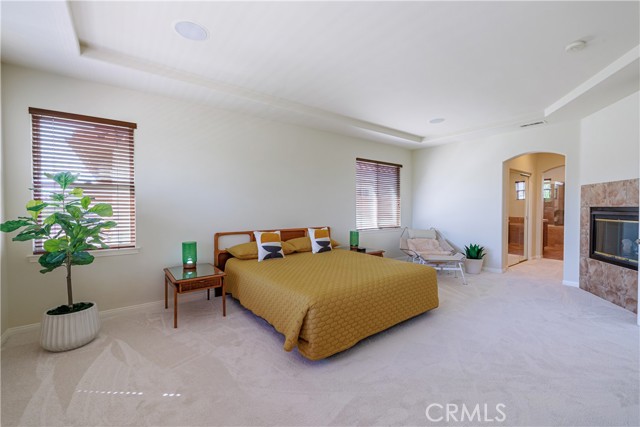 22 Modesto, Irvine CA: https://media.crmls.org/medias/52e6fc64-b56e-4252-8edd-87d8a5ad7a6e.jpg
