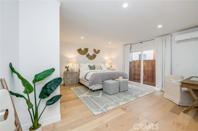 209 15th Street, Manhattan Beach, California 90266, 3 Bedrooms Bedrooms, ,2 BathroomsBathrooms,Residential,Sold,15th,SB23017345