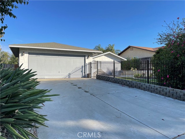 8378 Verbena Dr, Riverside, CA 92504