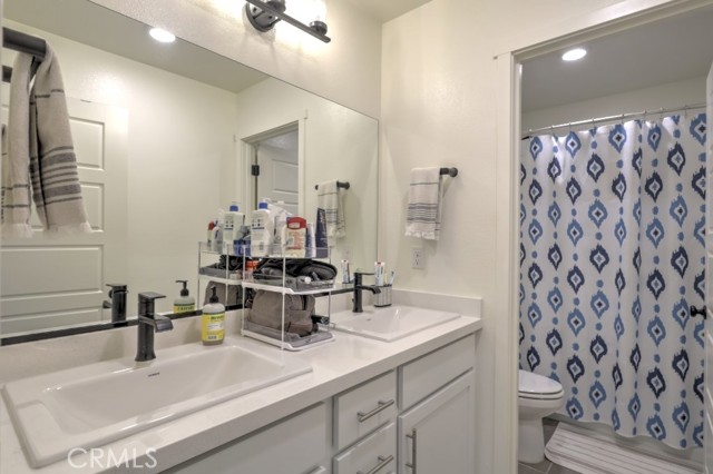 Detail Gallery Image 36 of 75 For 2129 Redding Way, Atwater,  CA 95301 - 5 Beds | 3/1 Baths