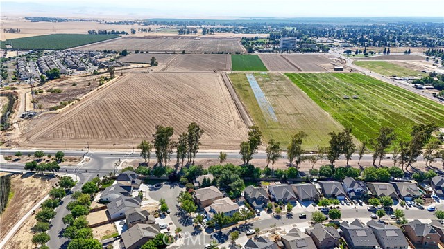 Detail Gallery Image 52 of 54 For 4140 Mondavi Ave, Merced,  CA 95348 - 3 Beds | 2 Baths