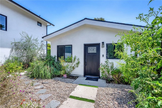 Detail Gallery Image 28 of 49 For 5110 Greenbush Ave, Sherman Oaks,  CA 91423 - 6 Beds | 6 Baths