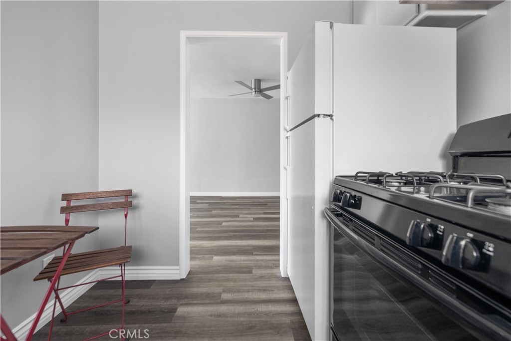 MLS #OC25245232 image #9