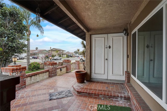 Detail Gallery Image 5 of 48 For 824 W Mariana St, Rialto,  CA 92376 - 4 Beds | 2/1 Baths