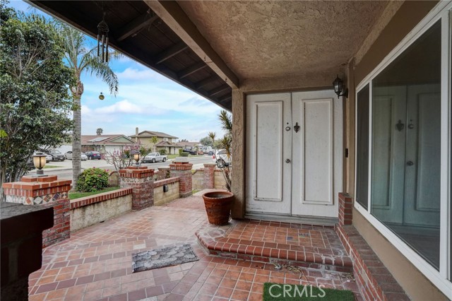 Detail Gallery Image 5 of 48 For 824 W Mariana St, Rialto,  CA 92376 - 4 Beds | 2/1 Baths