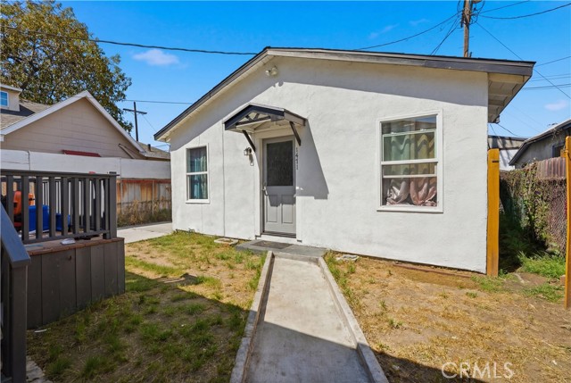 Detail Gallery Image 4 of 13 For 1471 E 41st, Los Angeles,  CA 90011 - – Beds | – Baths