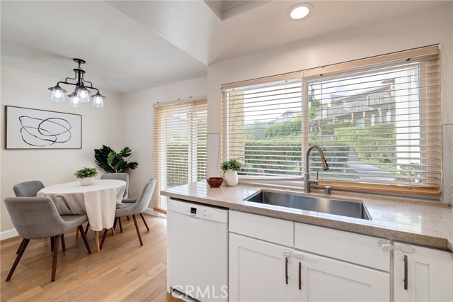 58 Hilltop Circle, Rancho Palos Verdes, California 90275, 3 Bedrooms Bedrooms, ,2 BathroomsBathrooms,Residential,For Sale,Hilltop,SB25198066