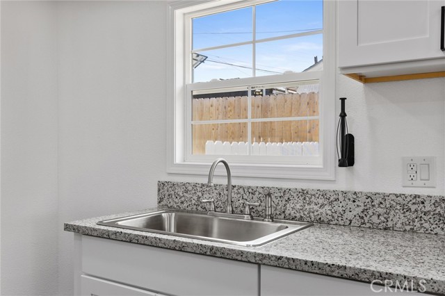 Detail Gallery Image 14 of 40 For 303 F St, Taft,  CA 93268 - – Beds | – Baths