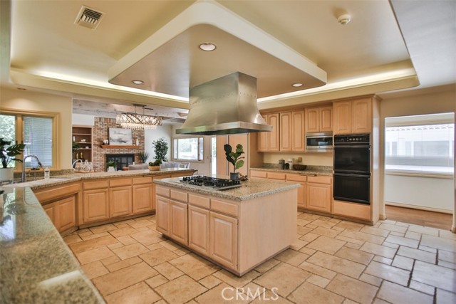 Detail Gallery Image 29 of 53 For 3624 Hollins Ave, Claremont,  CA 91711 - 6 Beds | 5 Baths