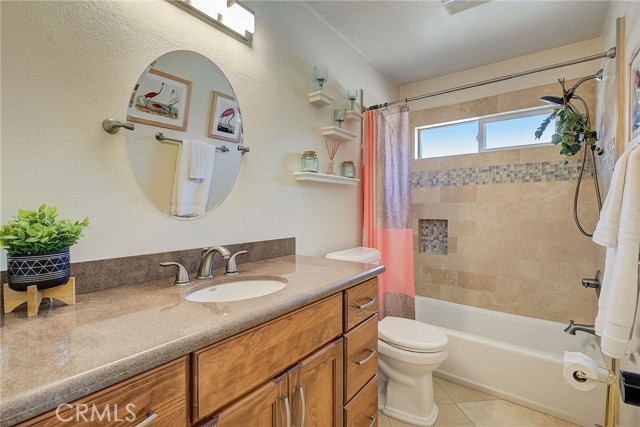 2112 Warfield Avenue, Redondo Beach, California 90278, 2 Bedrooms Bedrooms, ,2 BathroomsBathrooms,Residential,Sold,Warfield,SB23170647