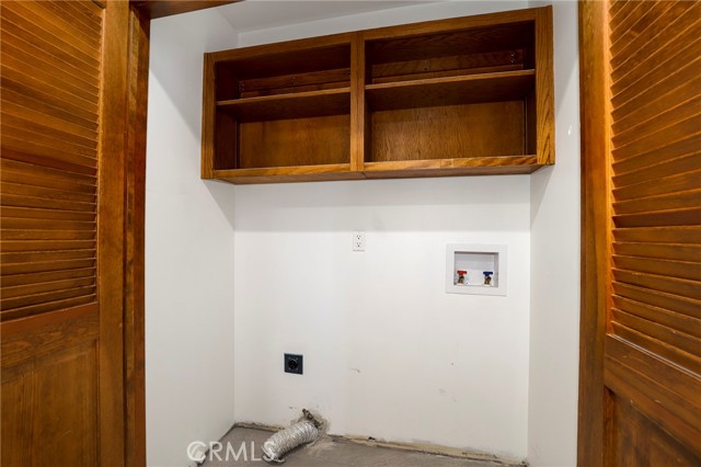 Detail Gallery Image 29 of 60 For 21565 Cleardale St, Newhall,  CA 91321 - 3 Beds | 2/1 Baths