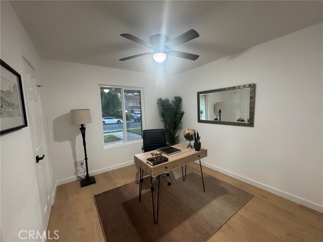 Detail Gallery Image 8 of 21 For 20559 Lisa Gail Dr, Saugus,  CA 91350 - 4 Beds | 2 Baths