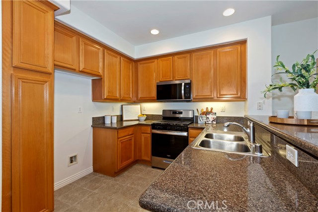 Detail Gallery Image 13 of 35 For 7733 Hess Pl #2,  Rancho Cucamonga,  CA 91739 - 3 Beds | 2/1 Baths
