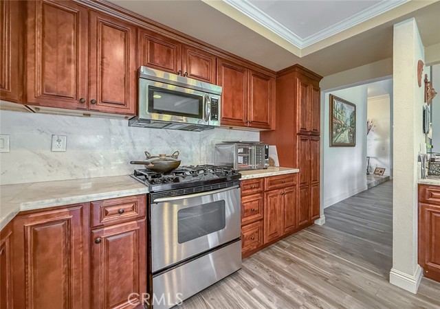 17547 Rushing Drive, Granada Hills CA: https://media.crmls.org/medias/52ef6b69-67fc-4c2a-b3fb-d87c562b8a5e.jpg
