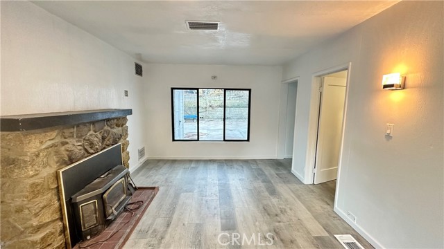 Detail Gallery Image 13 of 31 For 3724 Encino Trl, Frazier Park,  CA 93225 - 4 Beds | 2/1 Baths