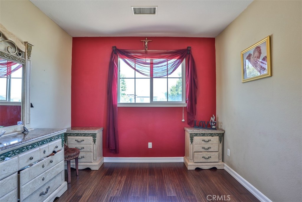 MLS #CV25164236 image #30