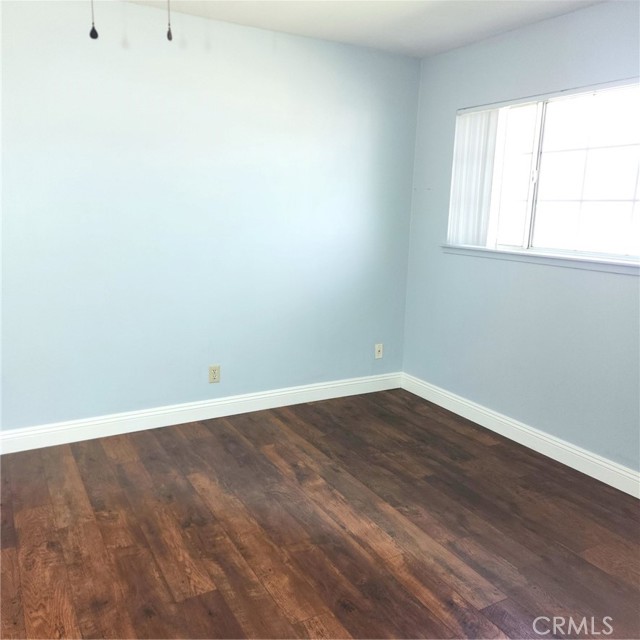 45329 Lorimer Avenue, Lancaster CA: https://media.crmls.org/medias/52f3f8b0-656c-4506-96f6-825739d1395e.jpg