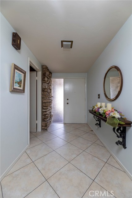 Detail Gallery Image 32 of 32 For 2506 E Roberta Dr, Orange,  CA 92869 - 3 Beds | 2 Baths