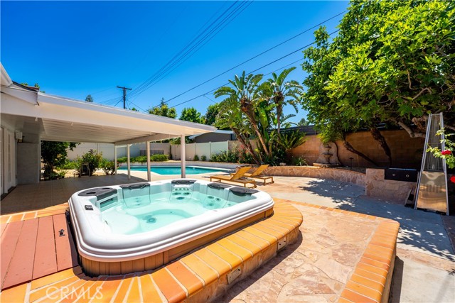 Detail Gallery Image 33 of 39 For 23172 Gainford St, Woodland Hills,  CA 91364 - 3 Beds | 2/1 Baths