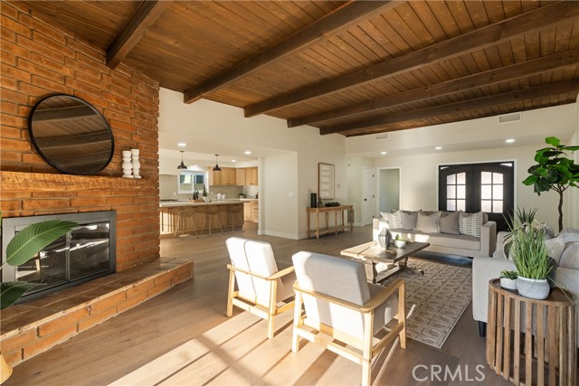 Detail Gallery Image 5 of 28 For 13601 Carrol Way, Tustin,  CA 92870 - 4 Beds | 2/1 Baths