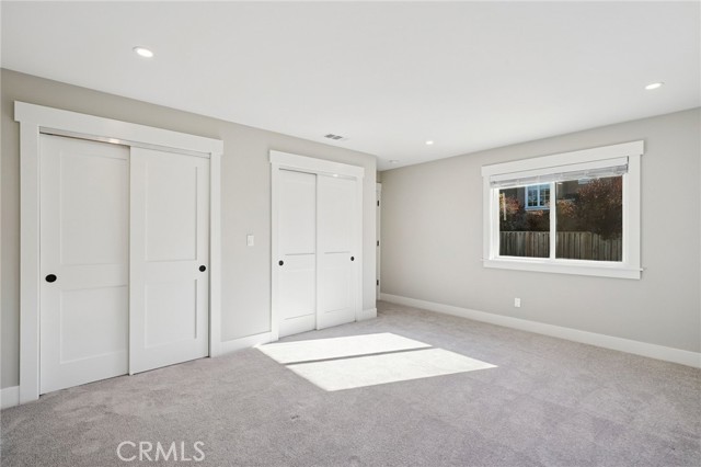 Image 25 of 36 For 60 Loma Vista