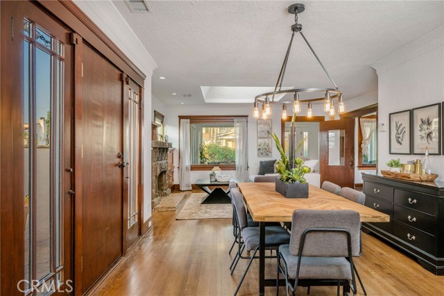 227 Ximeno Avenue, Long Beach CA: https://media.crmls.org/medias/52f61859-7945-4f3e-97a3-780071a94d37.jpg