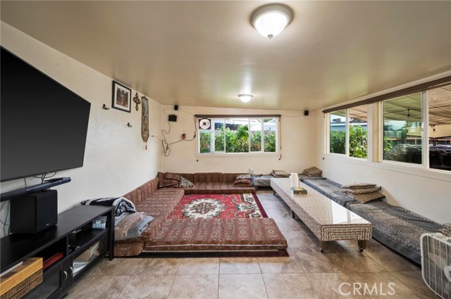 Detail Gallery Image 27 of 50 For 2072 Redondo Beach Bld, Torrance,  CA 90504 - 3 Beds | 2 Baths