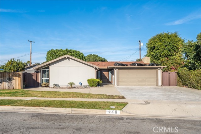 Details for 749 Rosslynn Avenue, Fullerton, CA 92832