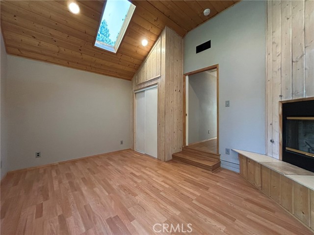 Detail Gallery Image 8 of 16 For 23348 S Village Ln, Crestline,  CA 92348 - 2 Beds | 1 Baths