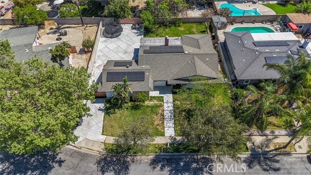 Detail Gallery Image 3 of 34 For 1365 N Chestnut, Rialto,  CA 92376 - 3 Beds | 2 Baths