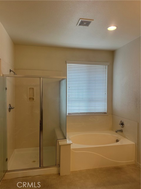 Detail Gallery Image 20 of 46 For 17385 Stone Celler Way, Lathrop,  CA 95330 - 4 Beds | 3 Baths