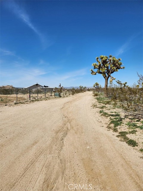 Detail Gallery Image 12 of 13 For 0 Pacific, Phelan,  CA 92371 - – Beds | – Baths