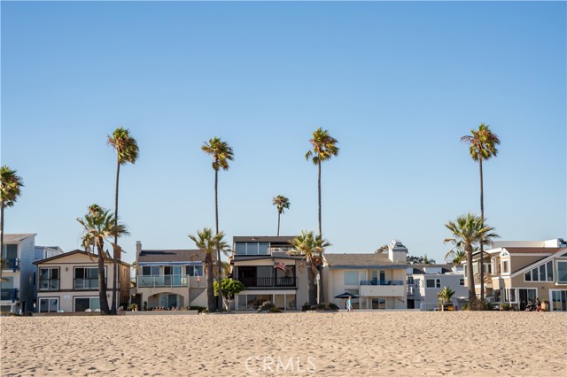 1510 W Oceanfront, Newport Beach CA: https://media.crmls.org/medias/52f98ad3-8153-4831-a2b7-217f214e007a.jpg