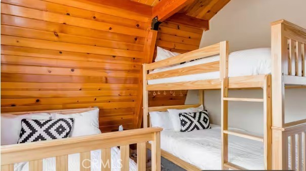 Detail Gallery Image 17 of 26 For 43469 Sheephorn, Big Bear Lake,  CA 92315 - 3 Beds | 3 Baths