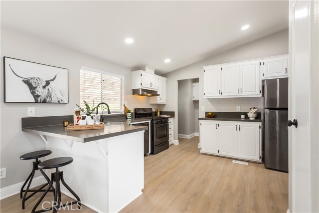 32623 Patita Lane, Winchester CA: https://media.crmls.org/medias/52fadfb6-2183-4ce7-bf7d-46469751386a.jpg