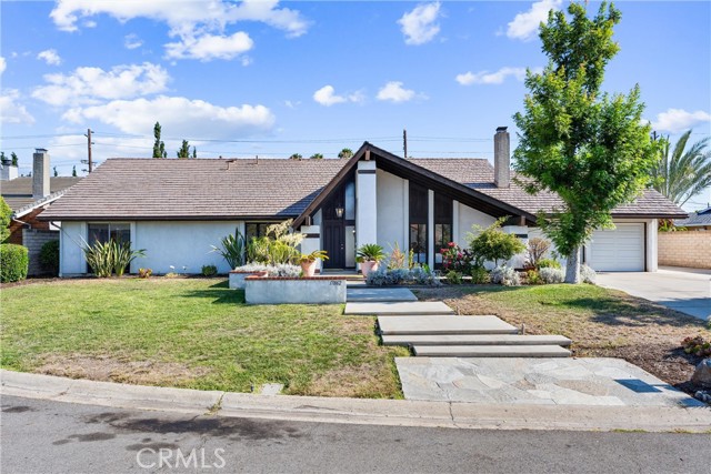 Detail Gallery Image 6 of 48 For 17862 Portsmouth Cir, Villa Park,  CA 92861 - 5 Beds | 3 Baths
